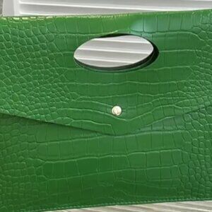 Stylish Envelope Clutch Bag with Crocodile Pattern